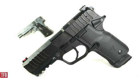 tfb review fb radoms vis   pistol  polish military sidearm