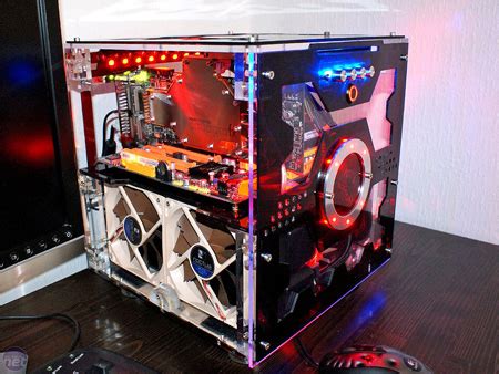 phinix cube pc  water cooled techeblog