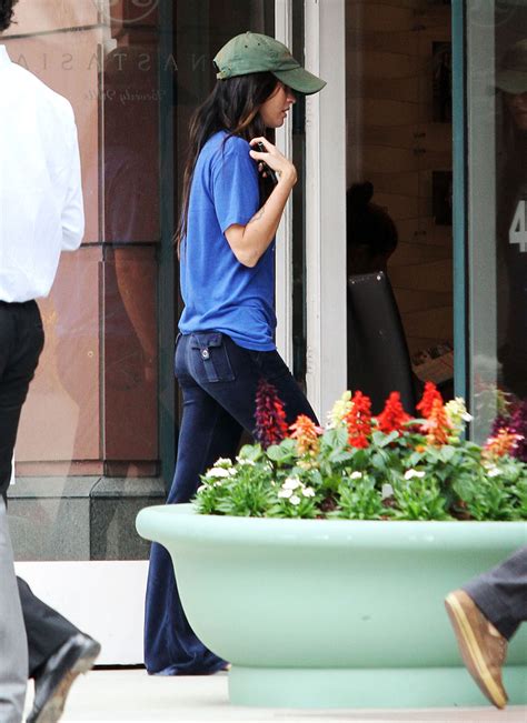 celebrity butts megan fox s ass sure looks nice in jeans