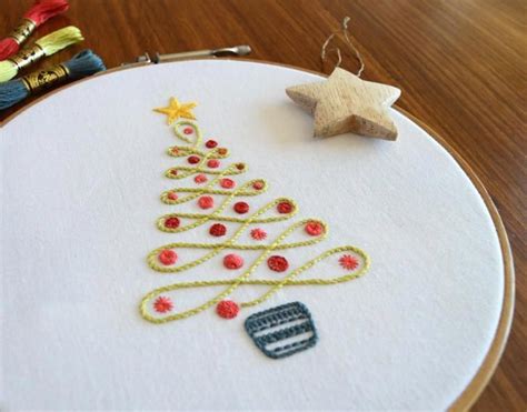 christmas tree craftsy artsandcrafts christmas embroidery patterns