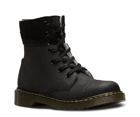 dr martens youth fur lined aimilita leather boots boots bride boots leather boots