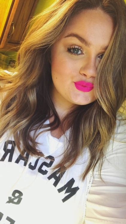 brunette selfie tumblr
