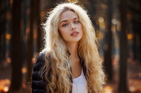 Blonde Long Hair Curly Sensual Quality Porn