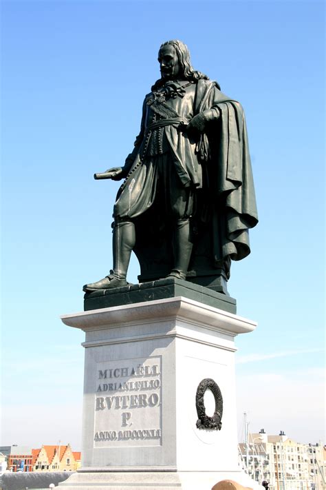 vlissingen standbeeld van michiel de ruyter louis royer standbeeld foto beeldende kunst