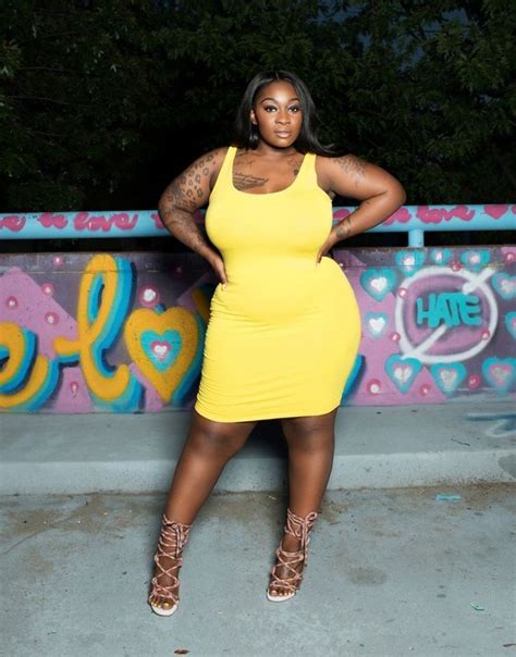 big girl fashion black women fashion curve leggings confident woman