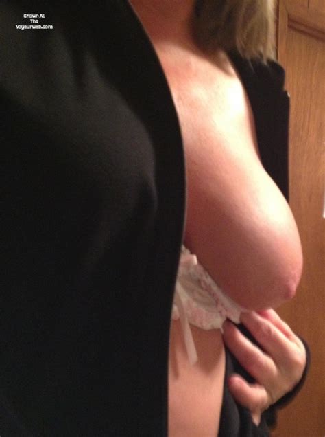my large tits cumslave january 2014 voyeur web