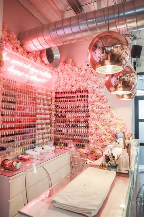 instagrammable salon spots  london style petal beauty room salon nail salon