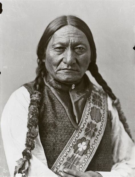 Tȟatȟaŋka ⊕ On Twitter Native American Chief Native American Peoples