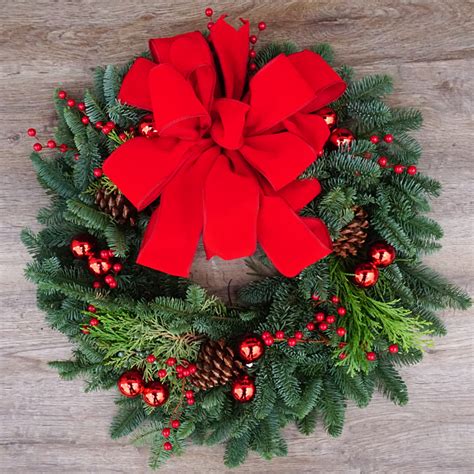 decorated holiday wreath carrollwood florist