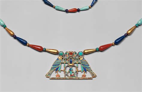 Pectoral And Necklace Of Sithathoryunet With The Name Of Senwosret Ii