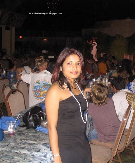 Hot And Cool Hot Desi Girls And Married Girls In Party