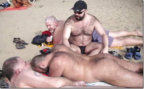 Mature Chubby Nude Beach Fun Bbw And Bears 47 Pics