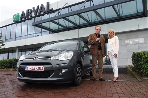 arval offre  vehicule  la premiere auto ecole sociale de belgique fleet