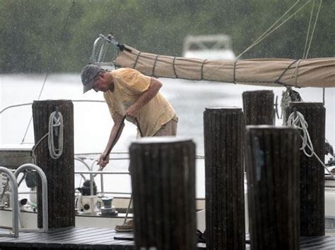 mammoth hurricane irma makes second landfall in battered florida