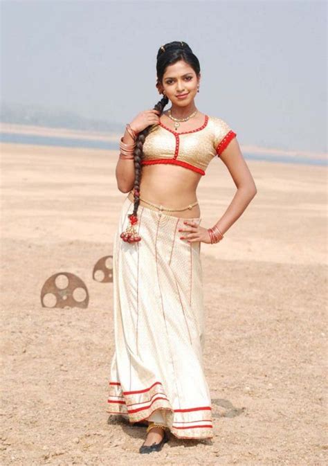 amala paul hot navel show photos pics stills images from vettai tamil movie malayalam actress