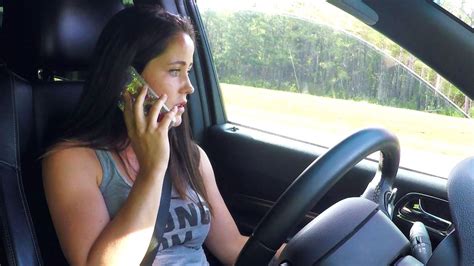jenelle evans pulls out gun in front of son during road