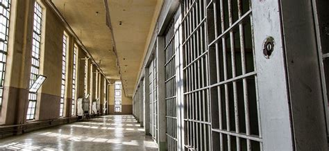 Sf Federal Prosecutor Allows Leniency For Sick Inmates