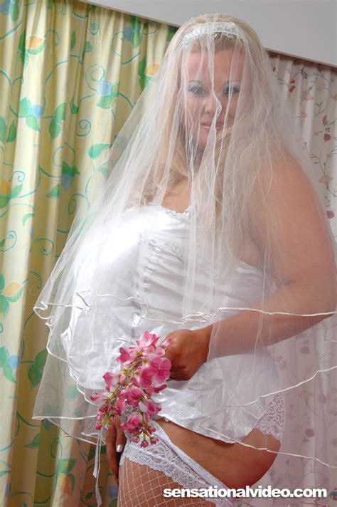 wedding dress bride kirystn is definitely ready to fullfil her honeymoon fuck dr pichunter