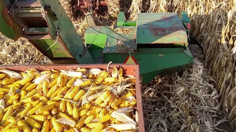 rebuild  jd  corn picker husking bed youtube