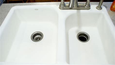 clean smelly sink drain woodmontib