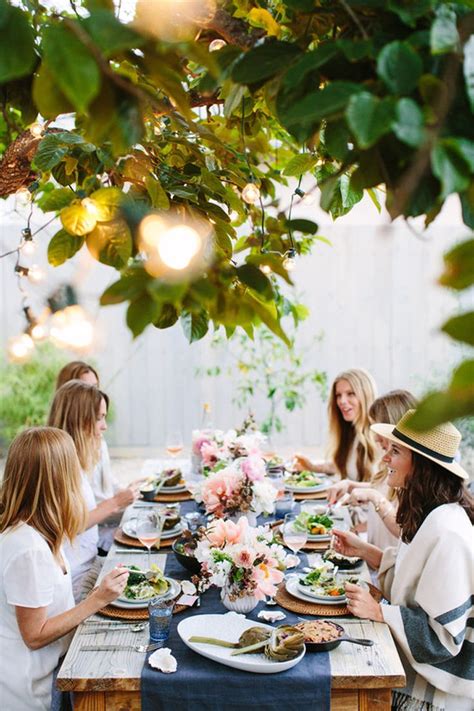 bridal party o las nuevas despedidas de soltera cena al aire libre