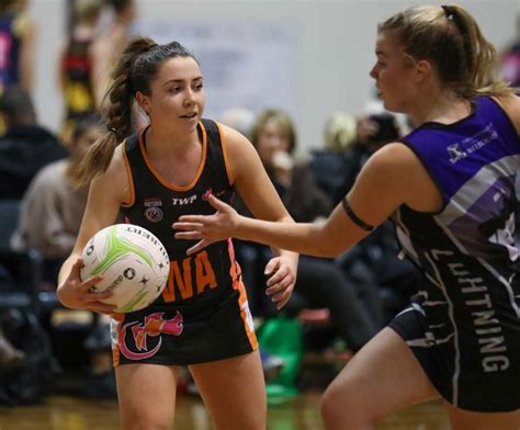 sandhurst netballer meg williams hopes her vnl season ends in a blaze