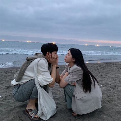 Pin By 𝑴𝑖𝑠𝑠 𝓛𝑢𝑛𝑛𝑦 ☾ ᴸᴵᶠᴱ ᴳᴼᴱˢ ᴼᴺ ⁷ On Ck Korean Couple Ulzzang