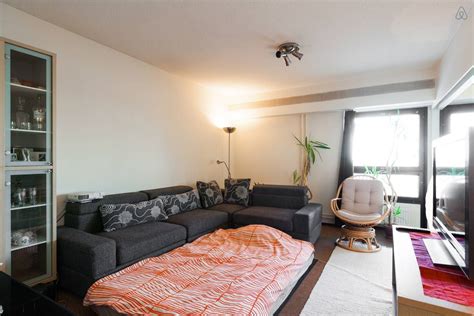 helsinki finland private room rental   credit  airbnb   sign    link