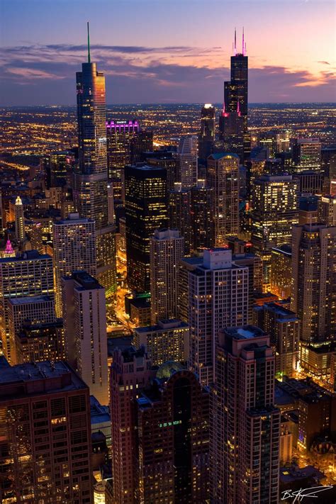 pin  cade  chicago city aesthetic  york city travel city