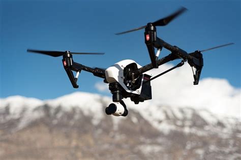 video camera drones  form beautiful aerial film
