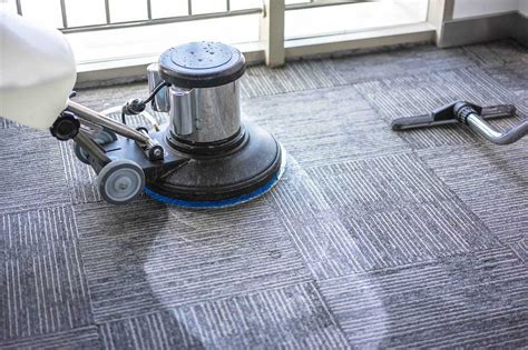 benefits  hiring  professional carpet cleaning company  decorative