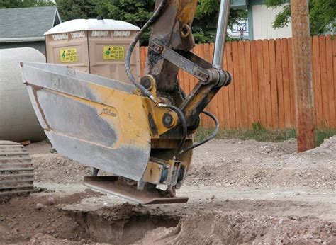 excavator bucket vibrator