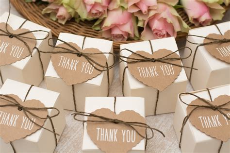 gifts gifts   bridal party guests