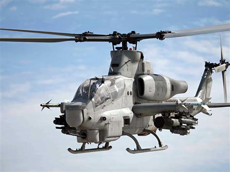 zulu cobra helicopter     marines  powerful weapons