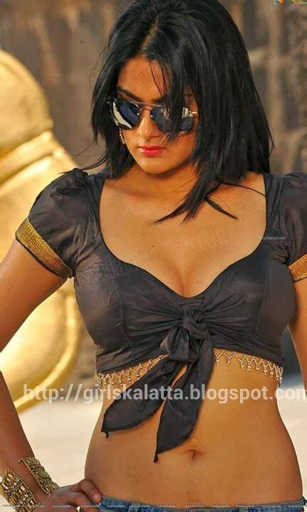 Girls Kalatta Tamil Girl Hot Navel Scene In Black Dress
