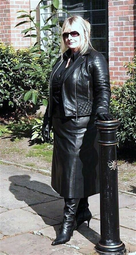 the leather mistress com lady vanessa pinterest leather and leather dresses