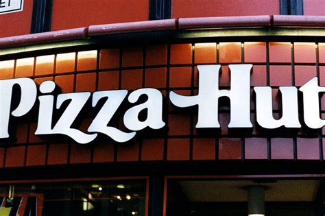 Paedophile Accused Of Ejaculating In Pizza Hut And Having Sexual