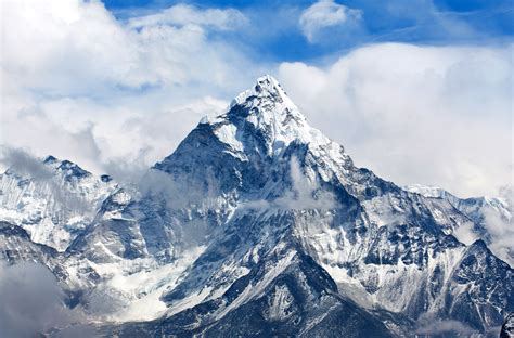 nepal rejects indias offer  jointly  measure mt everest