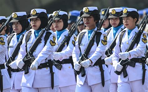 indonesian army ends  finger virginity tests  female recruits