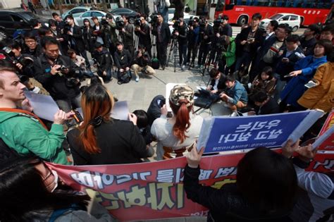S Korean Sex Workers Say Law Banning Trafficking