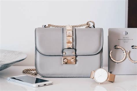 handbags wallets jewelry accessories