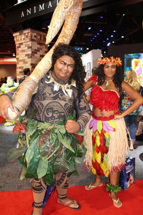 Maui And Moana Disney Cosplay Pictures From D23 July