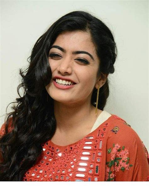 Rashmika Mandanna Hot Hd Images And Wallpapers Filmy Hot Gallery New