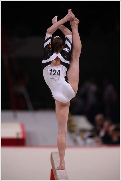 ボード「women artistic gymnastics photos in high resolution」のピン