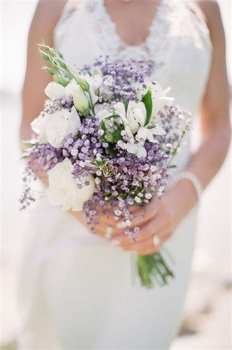 simple lavender wedding bouquet emmalovesweddings