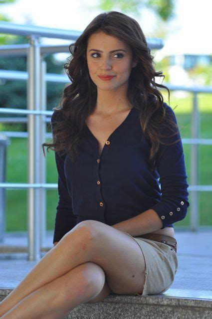 hot and sexy turkish actress tuvana türkay hd photos and wallpapers hd photos tt in 2019