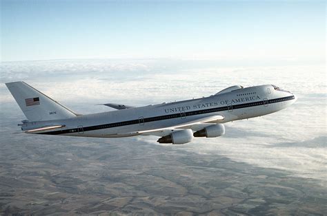 congress presses pentagon  details  future  nuclear doomsday plane