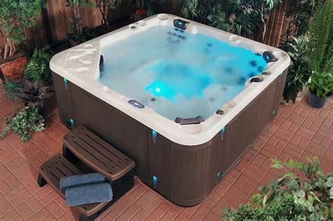 divine hot tubs deluxe leisure massage  jet    person spa