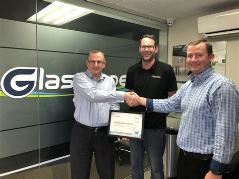 glasshape achieves certification  process sentryglas usglass