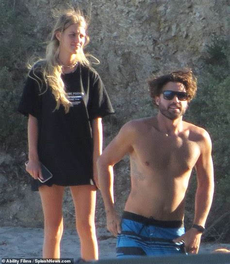 brody jenner hanging out with louis tomlinson s ex briana